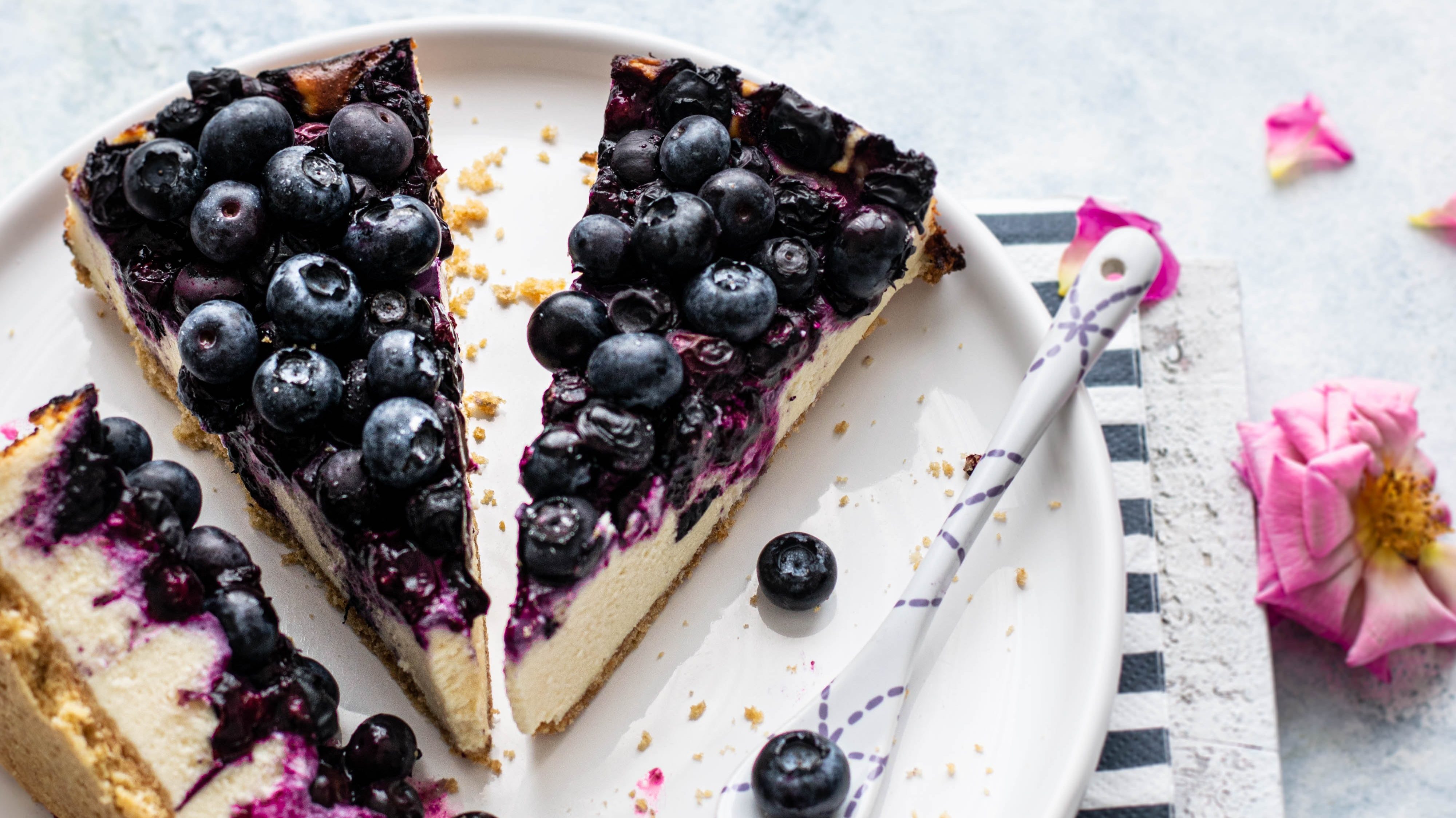 No-Bake Blueberry Cheesecake